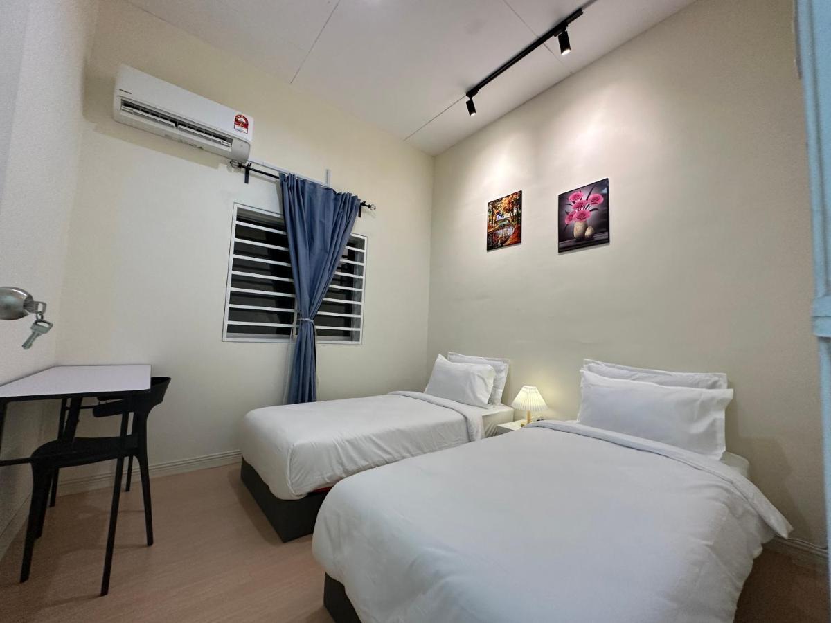 Ww Hostel 22A Private Shower George Town Ngoại thất bức ảnh