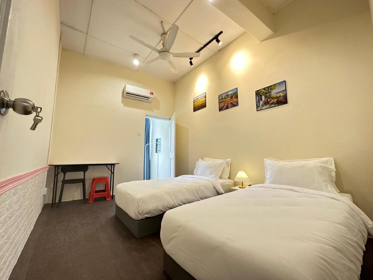 Ww Hostel 22A Private Shower George Town Ngoại thất bức ảnh