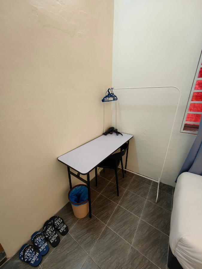 Ww Hostel 22A Private Shower George Town Ngoại thất bức ảnh