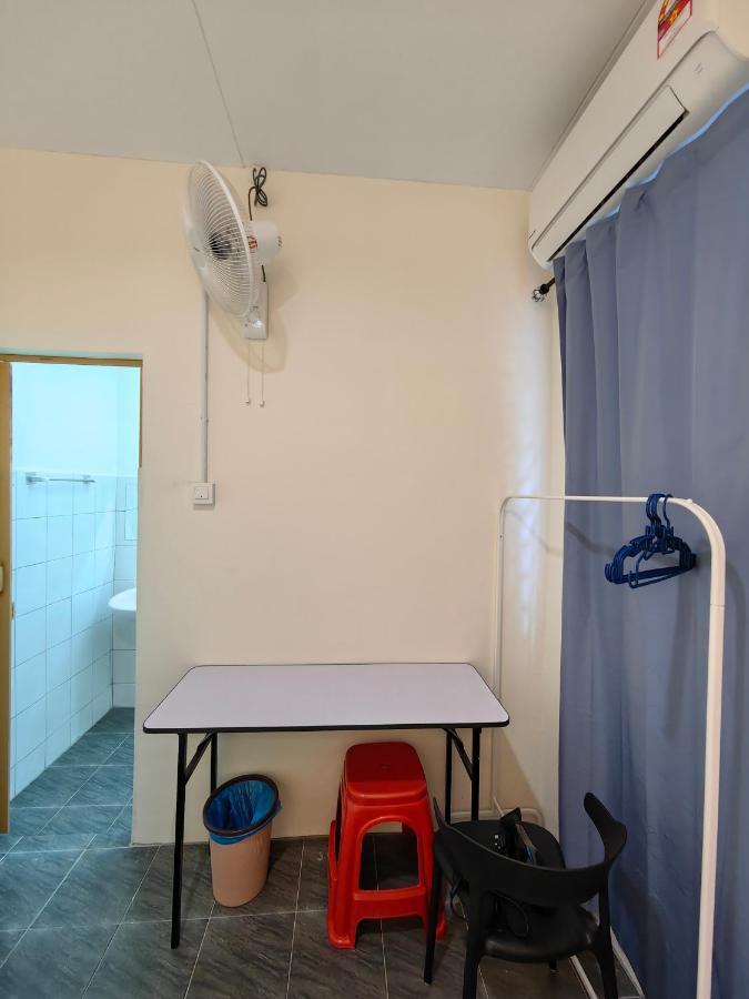 Ww Hostel 22A Private Shower George Town Ngoại thất bức ảnh