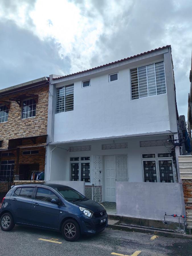 Ww Hostel 22A Private Shower George Town Ngoại thất bức ảnh